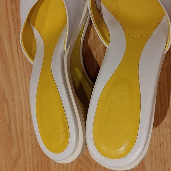 Hogan Women's Leather Sandals - Picture 4 of 5